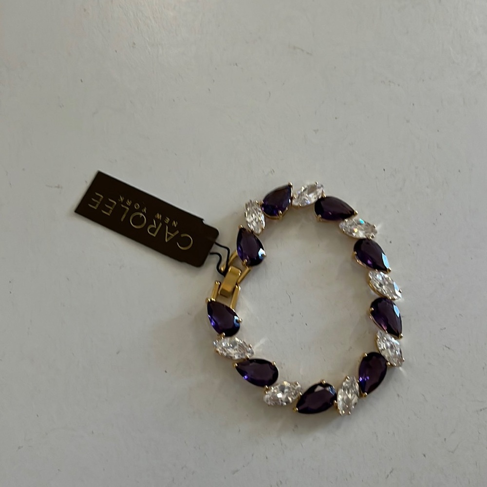 Carolee bracelet nwt
